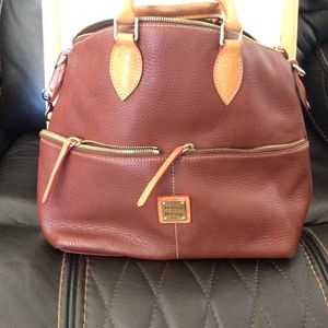 Leather Dooney & Bourke pebbled leather handbag.